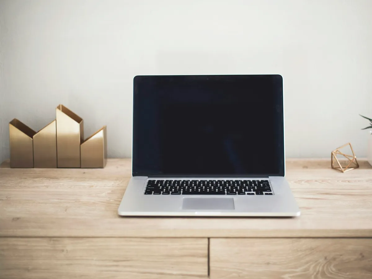 MacBook Air 13" M2 — 8GB / 256GB — photo 1 of the actual unit
